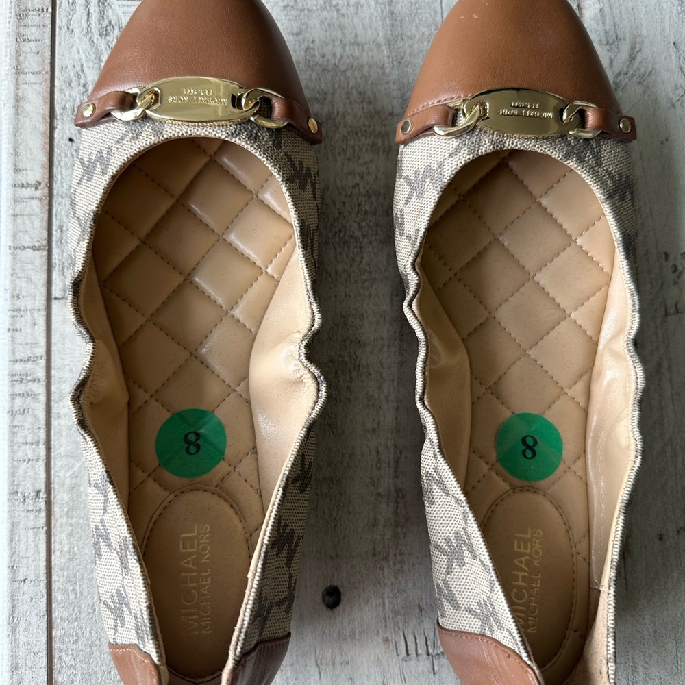 Michael Kors Tan and Brown Logo Flats